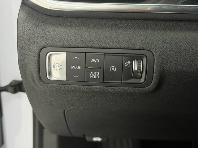 Used 2026 GMC Terrain Denali AWD/4WD image 14