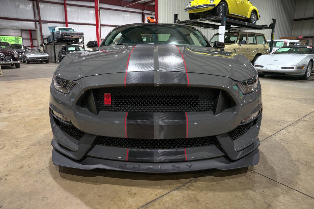 Used 2018 Ford Mustang Shelby GT350R w/ GT350R Equipment Group 920A RWD image 13