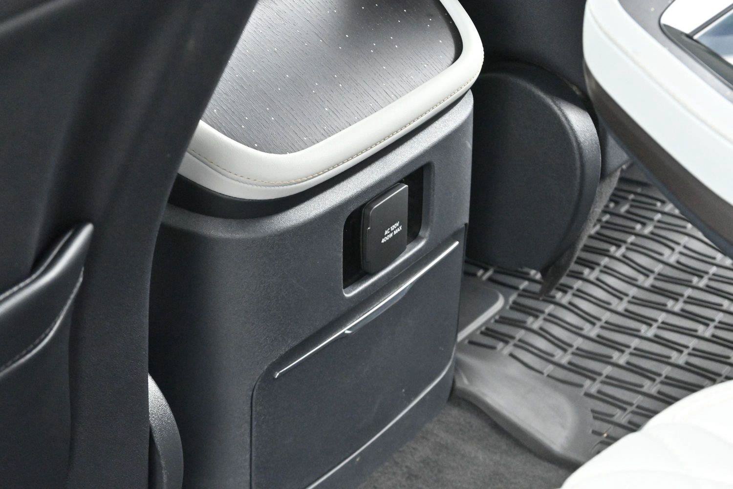 Used 2026 Lincoln Navigator L Black Label AWD/4WD image 40