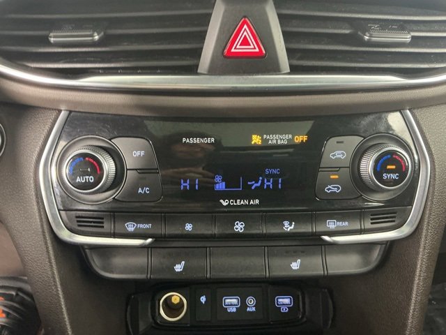 Used 2020 Hyundai Santa Fe SEL w/ Convenience + Premium Package image 31