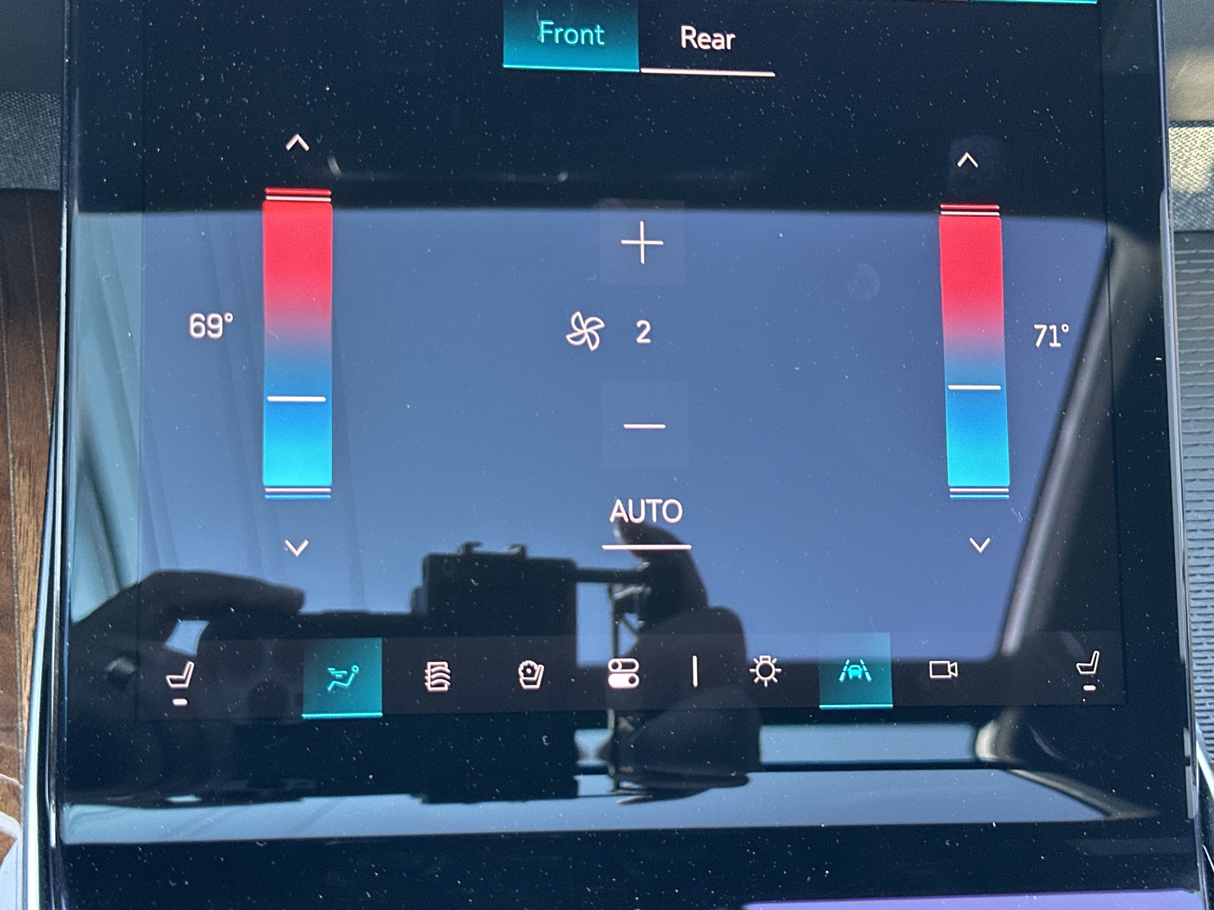 Certified 2025 Cadillac Escalade Sport Platinum image 35