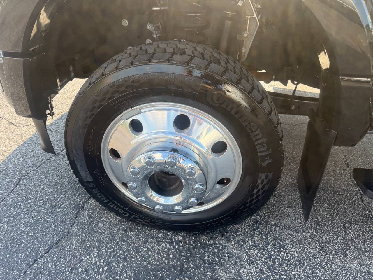 Used 2024 Ford F450 Platinum AWD/4WD image 30