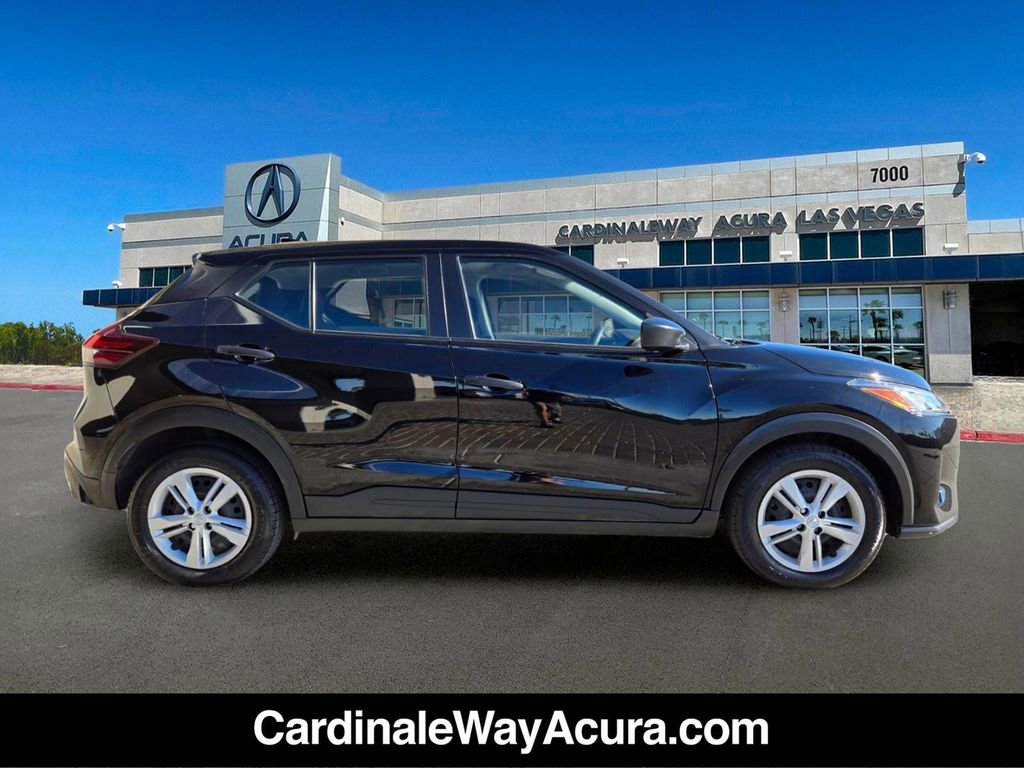 Used 2024 Nissan Kicks S FWD image 6