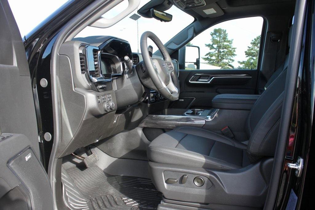 New 2026 Chevrolet Silverado 2500 LTZ w/ LTZ Plus Package image 11