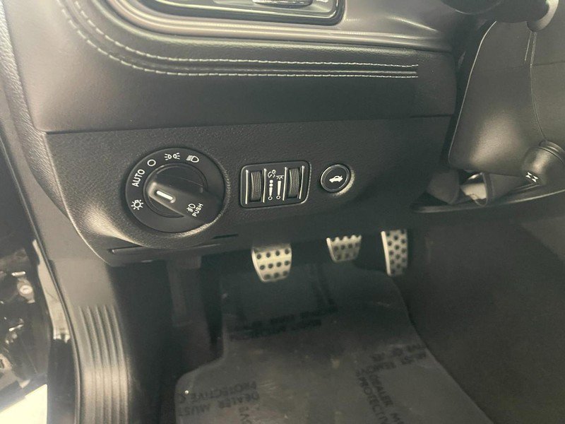 Used 2023 Dodge Challenger R/T w/ T/A Package image 20