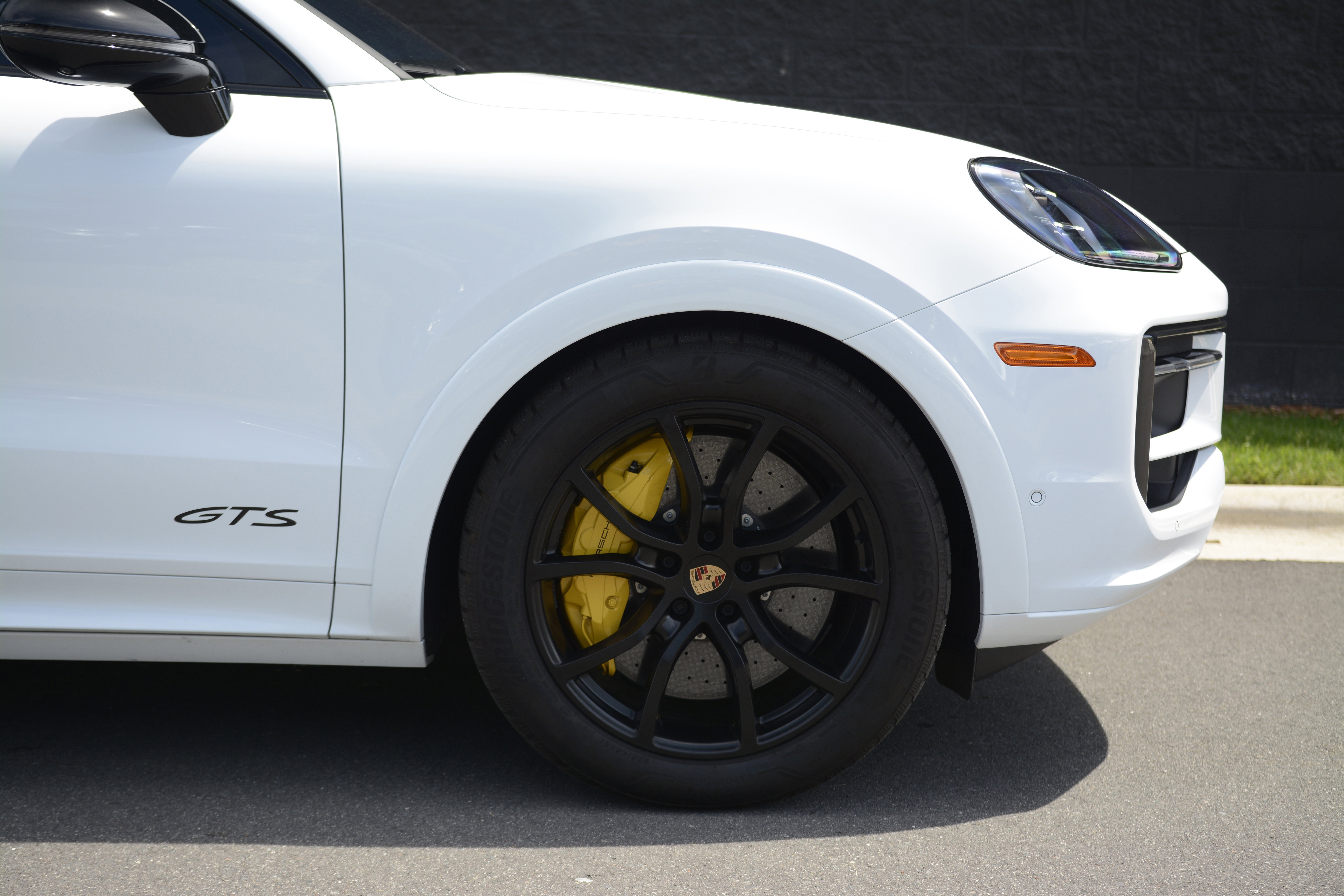 Used 2026 Porsche Cayenne GTS AWD/4WD image 42