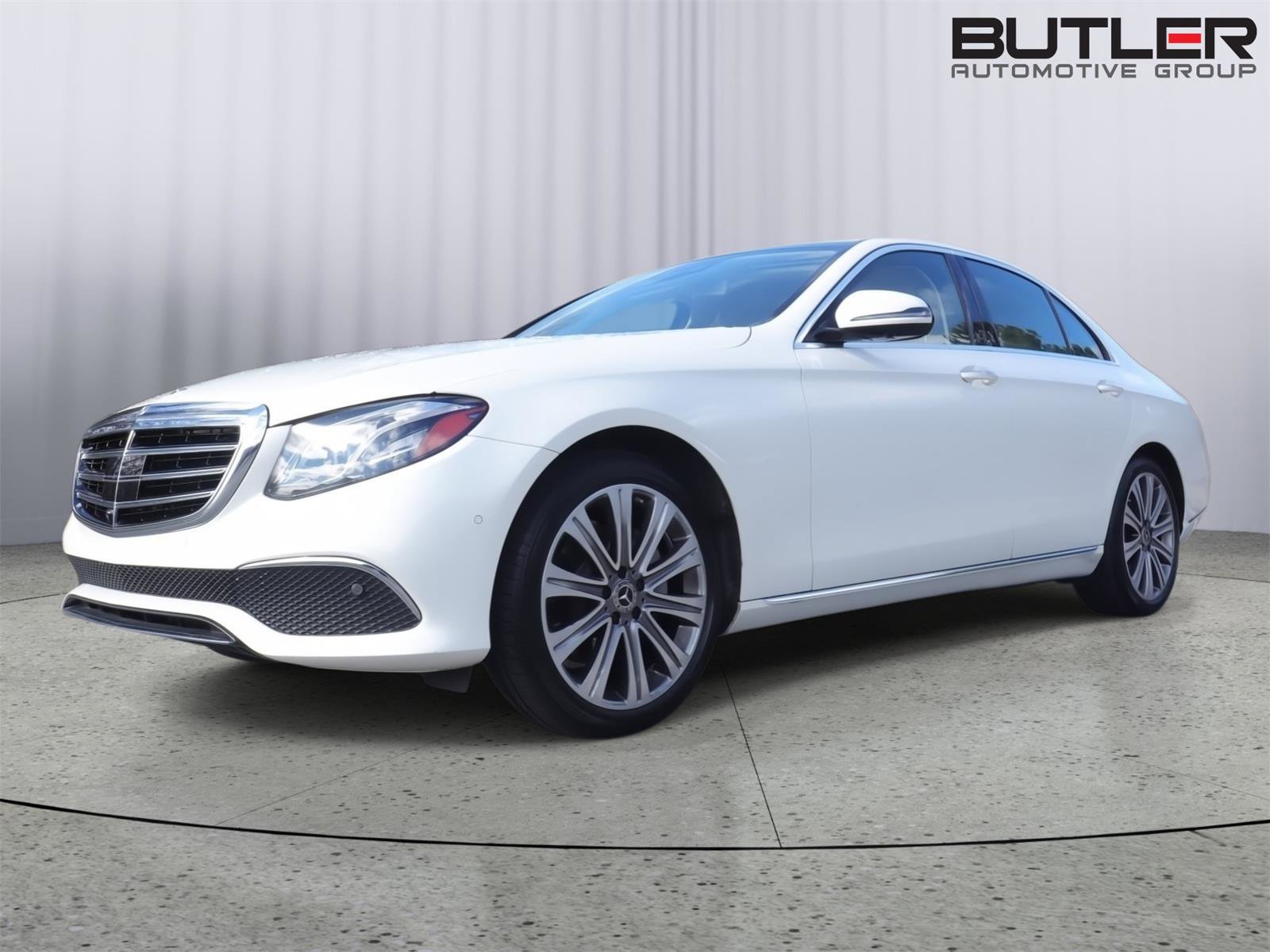 Used 2018 Mercedes-Benz E 300 image 34