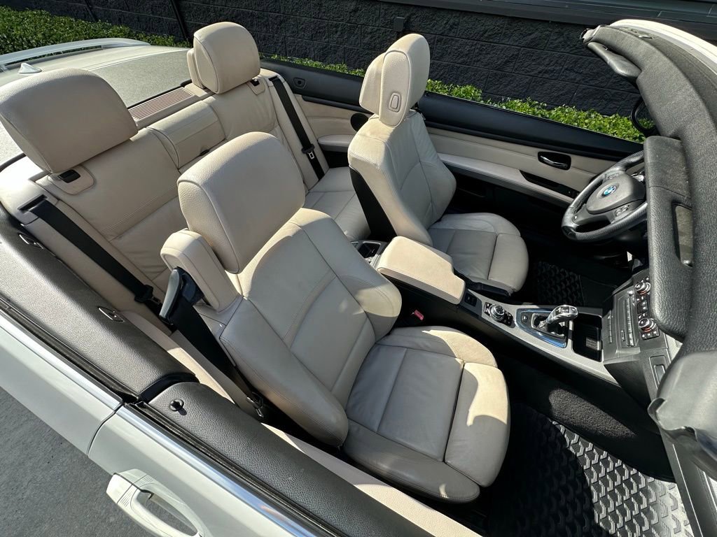 Used 2011 BMW 335is Convertible image 13