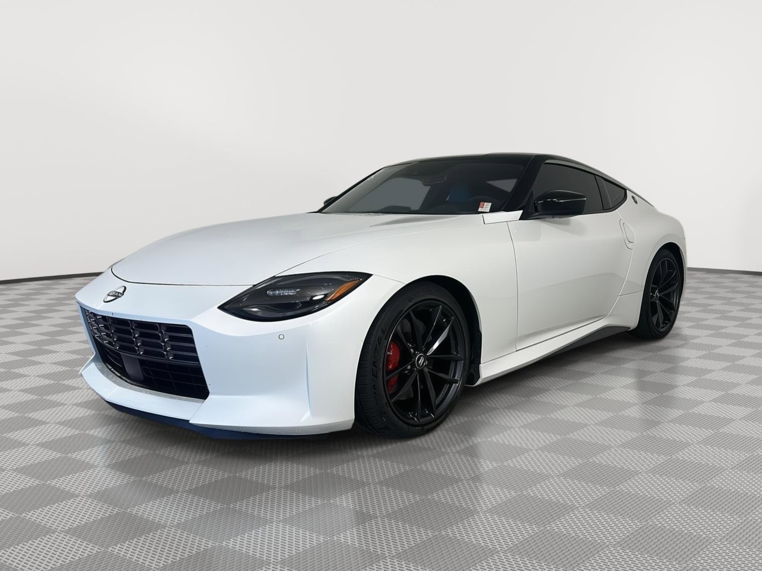 Used 2024 Nissan Z Performance w/ Floor Mat Package RWD image 3