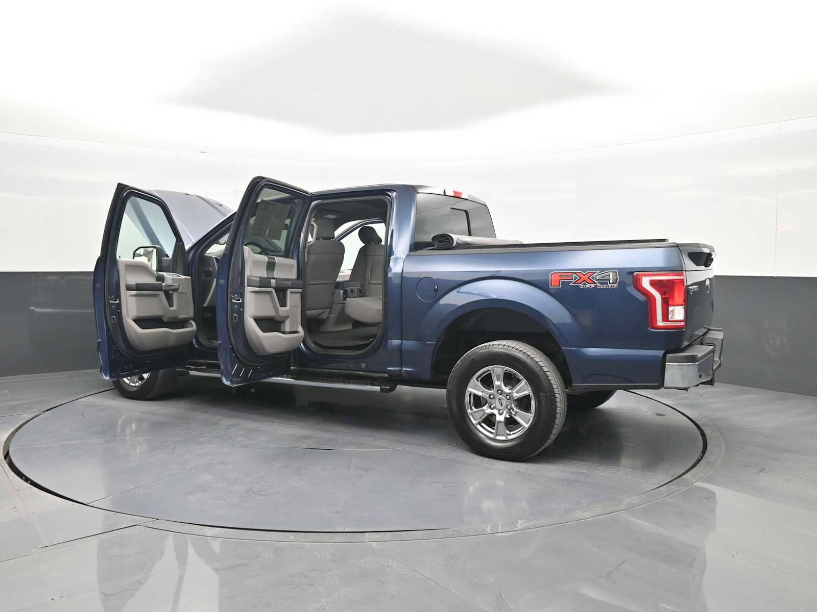 Used 2017 Ford F150 XLT w/ Equipment Group 302A Luxury image 49