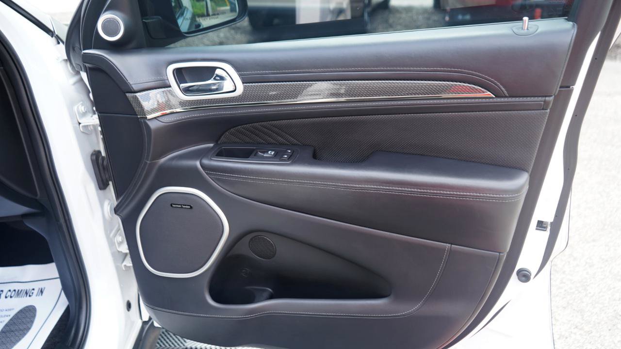 Used 2018 Jeep Grand Cherokee Trackhawk AWD/4WD image 44