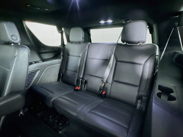 Used 2021 Chevrolet Tahoe Z71 w/ Z71 Signature Package AWD/4WD image 37