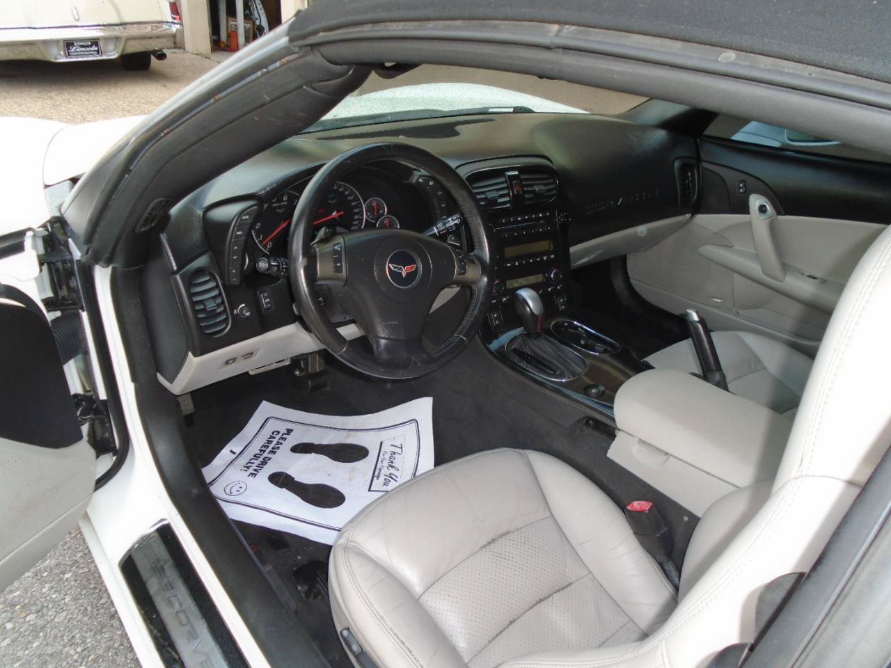 Used 2009 Chevrolet Corvette Convertible w/ Preferred Equipment Group RWD image 7