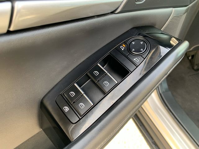 Used 2024 MAZDA CX-30 AWD 2.5 S w/ Select Sport Pkg image 17
