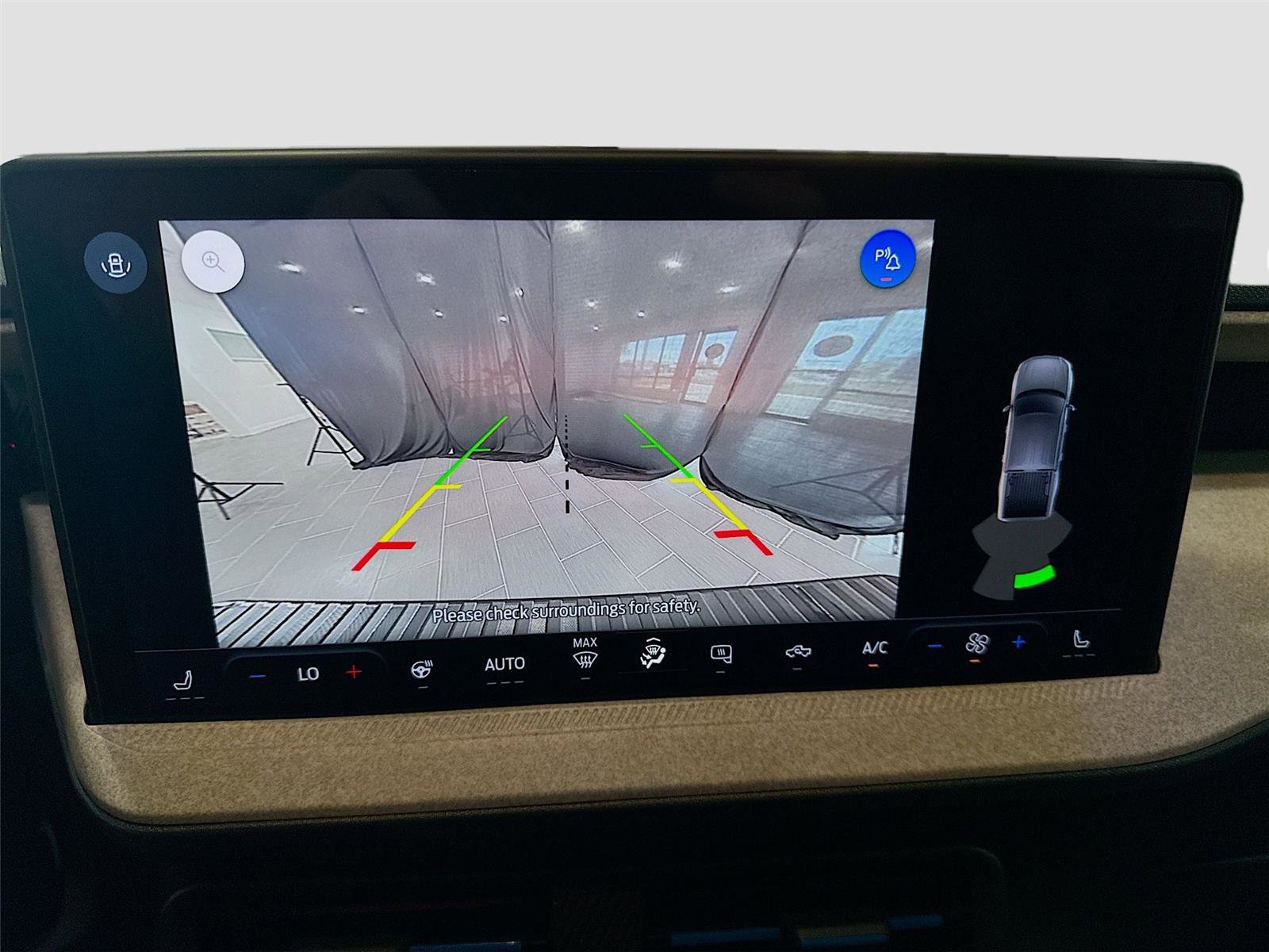 Used 2025 Ford Maverick XLT w/ XLT Luxury Package image 10