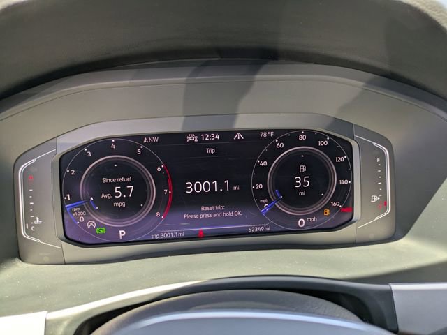 Used 2022 Volkswagen Atlas SE image 29