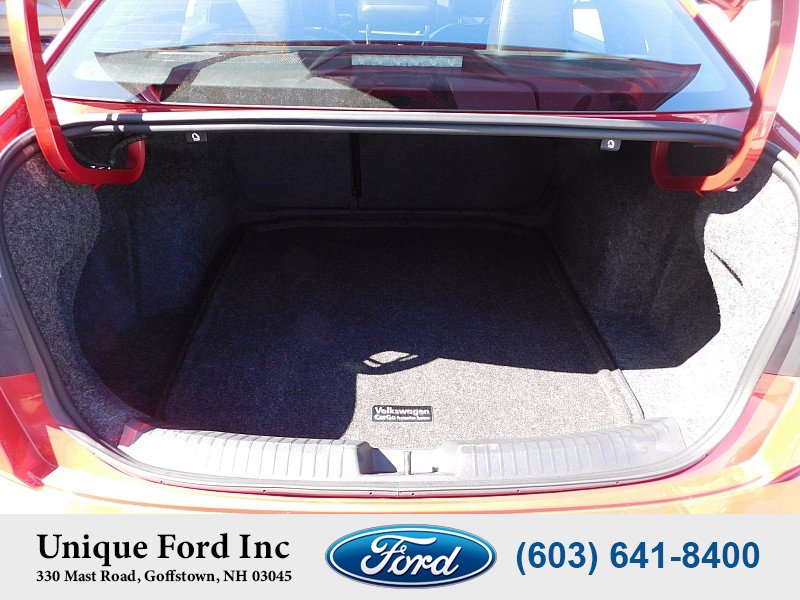 Used 2024 Volkswagen Jetta GLI Autobahn FWD image 27