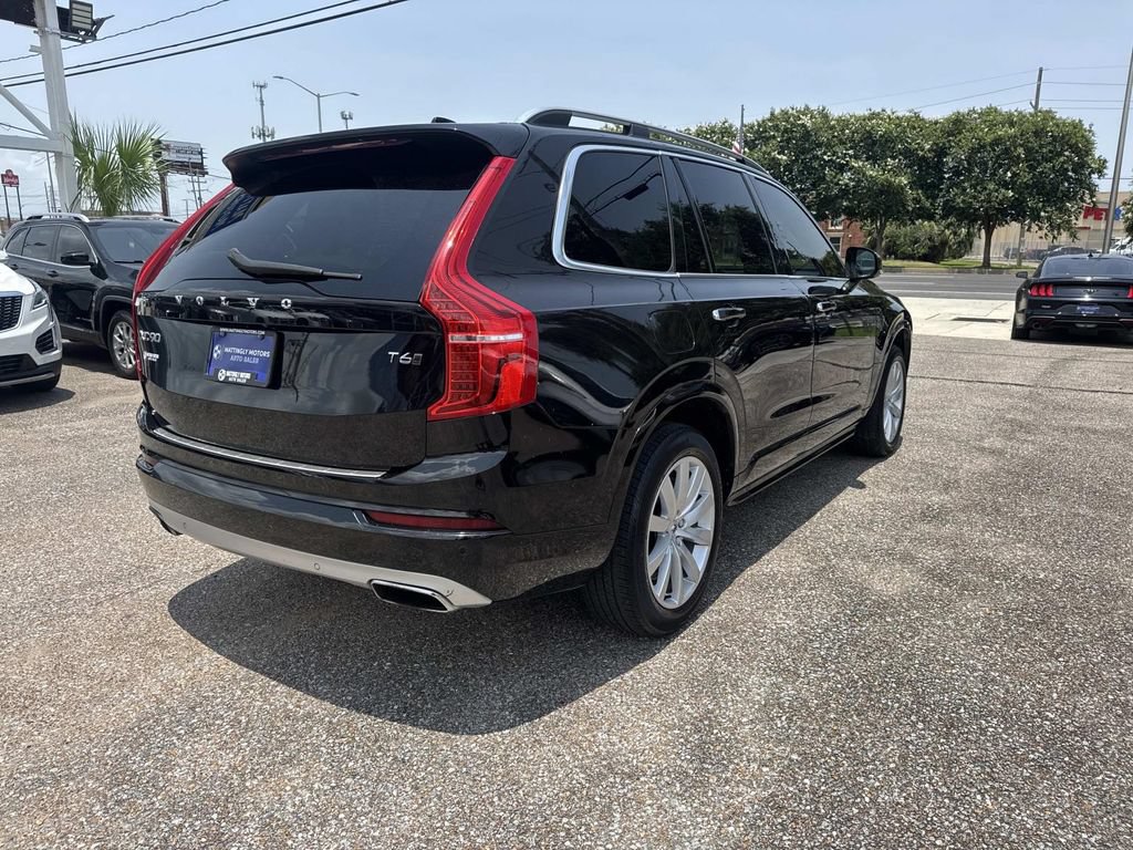 Used 2017 Volvo XC90 T6 Momentum w/ Vision Package AWD/4WD image 8