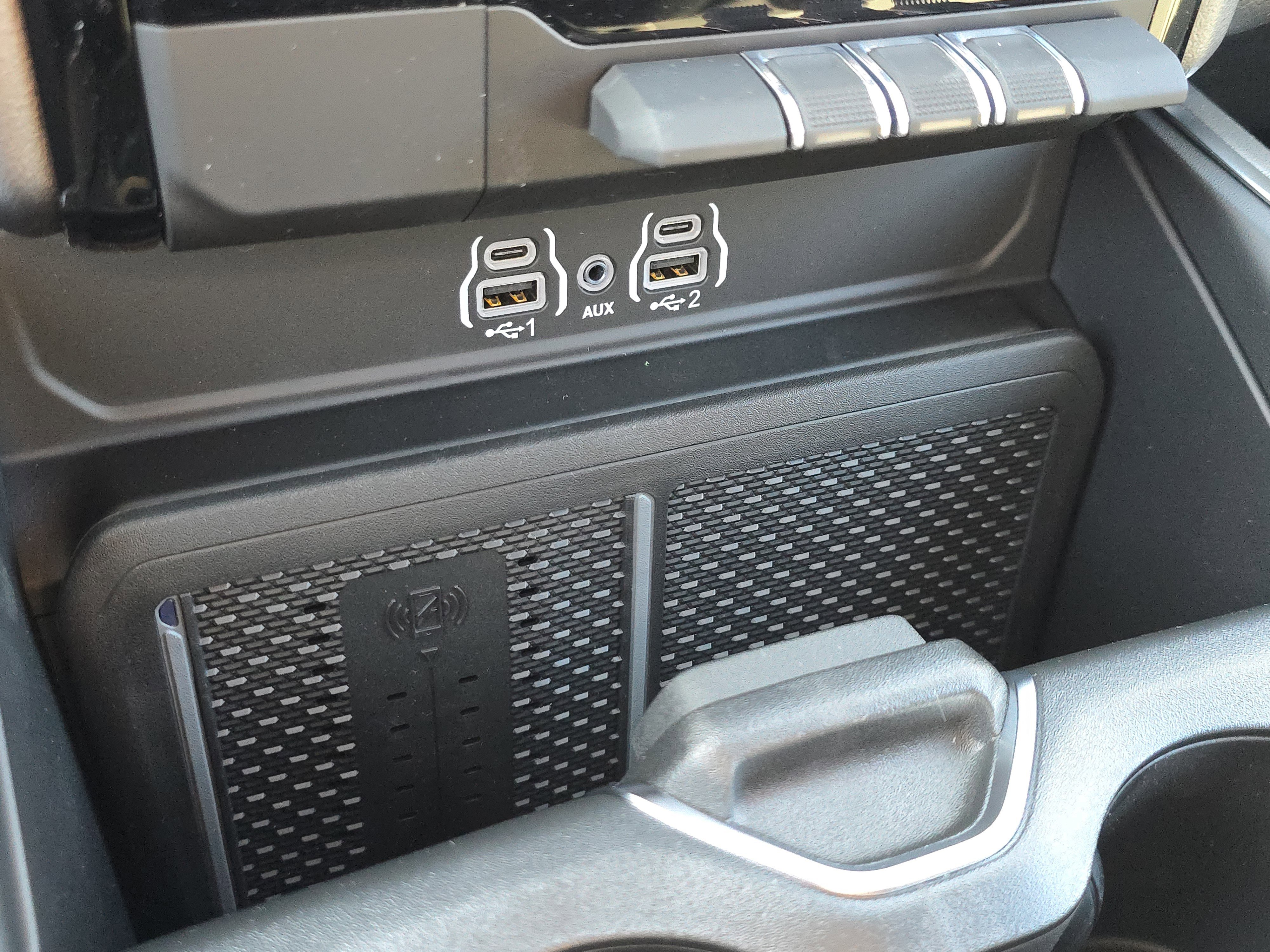 New 2026 RAM 1500 Big Horn AWD/4WD image 7