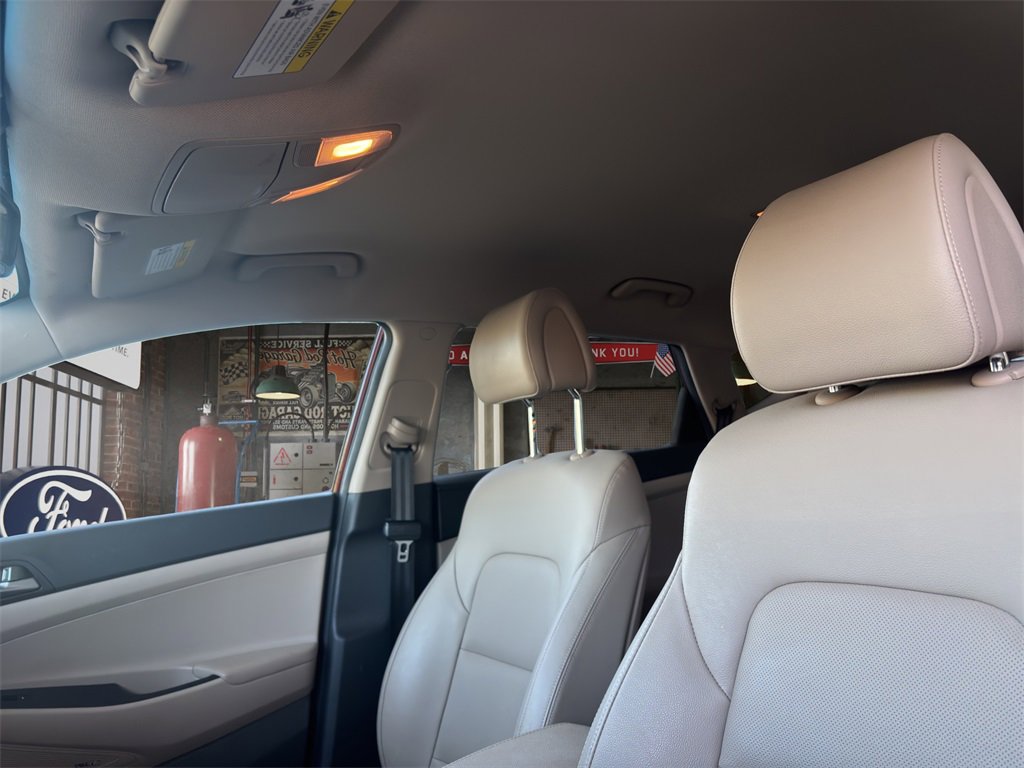 Used 2017 Hyundai Tucson SE Plus image 16