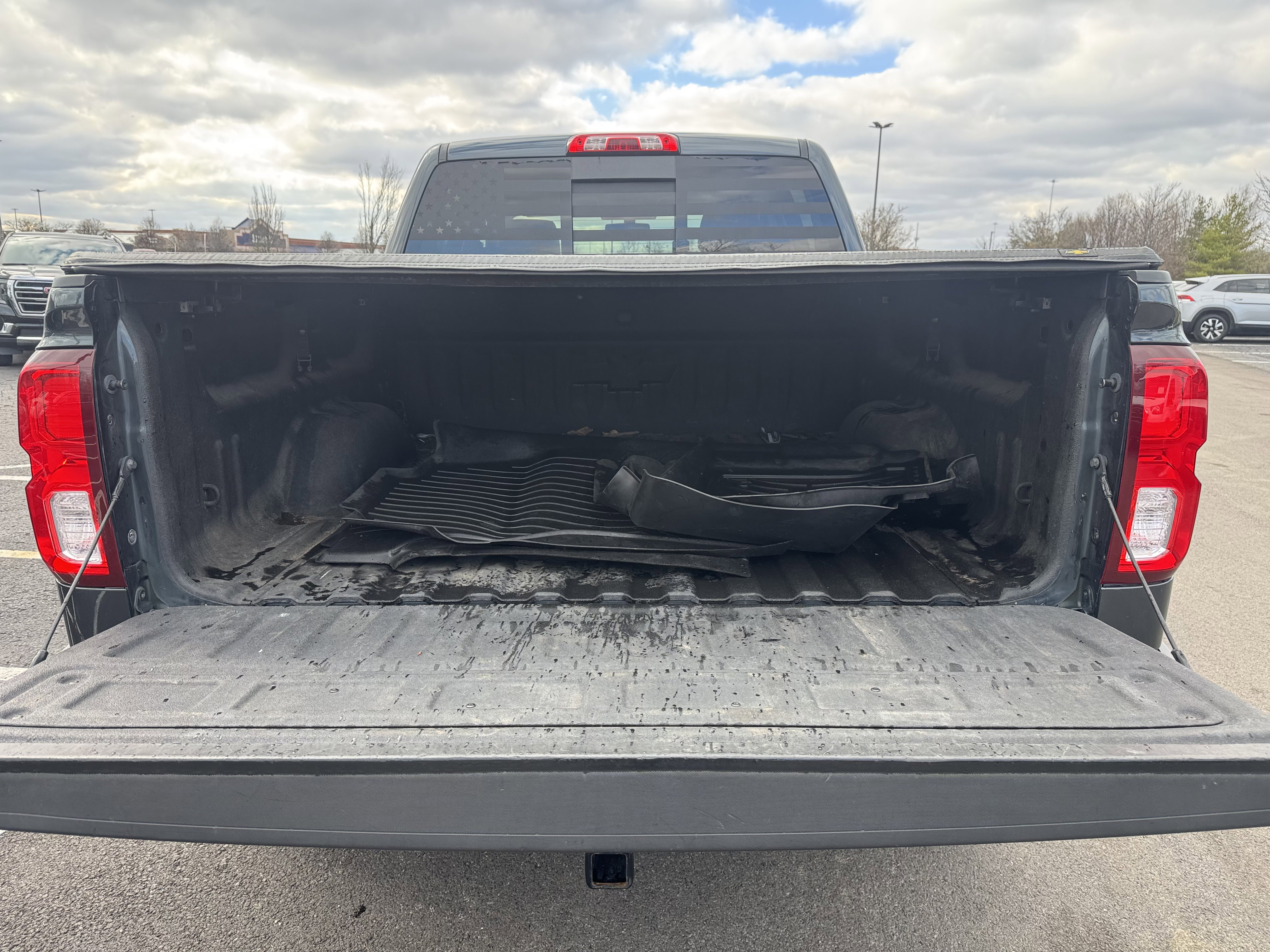 Used 2017 Chevrolet Silverado 1500 LTZ Z71 w/ LTZ Plus Package image 27