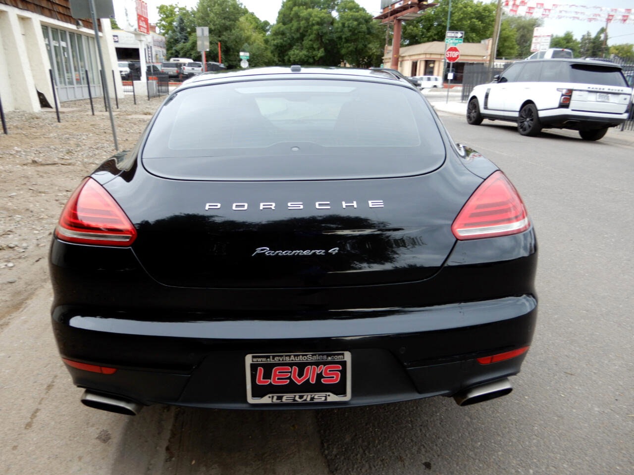 Used 2016 Porsche Panamera 4 image 6