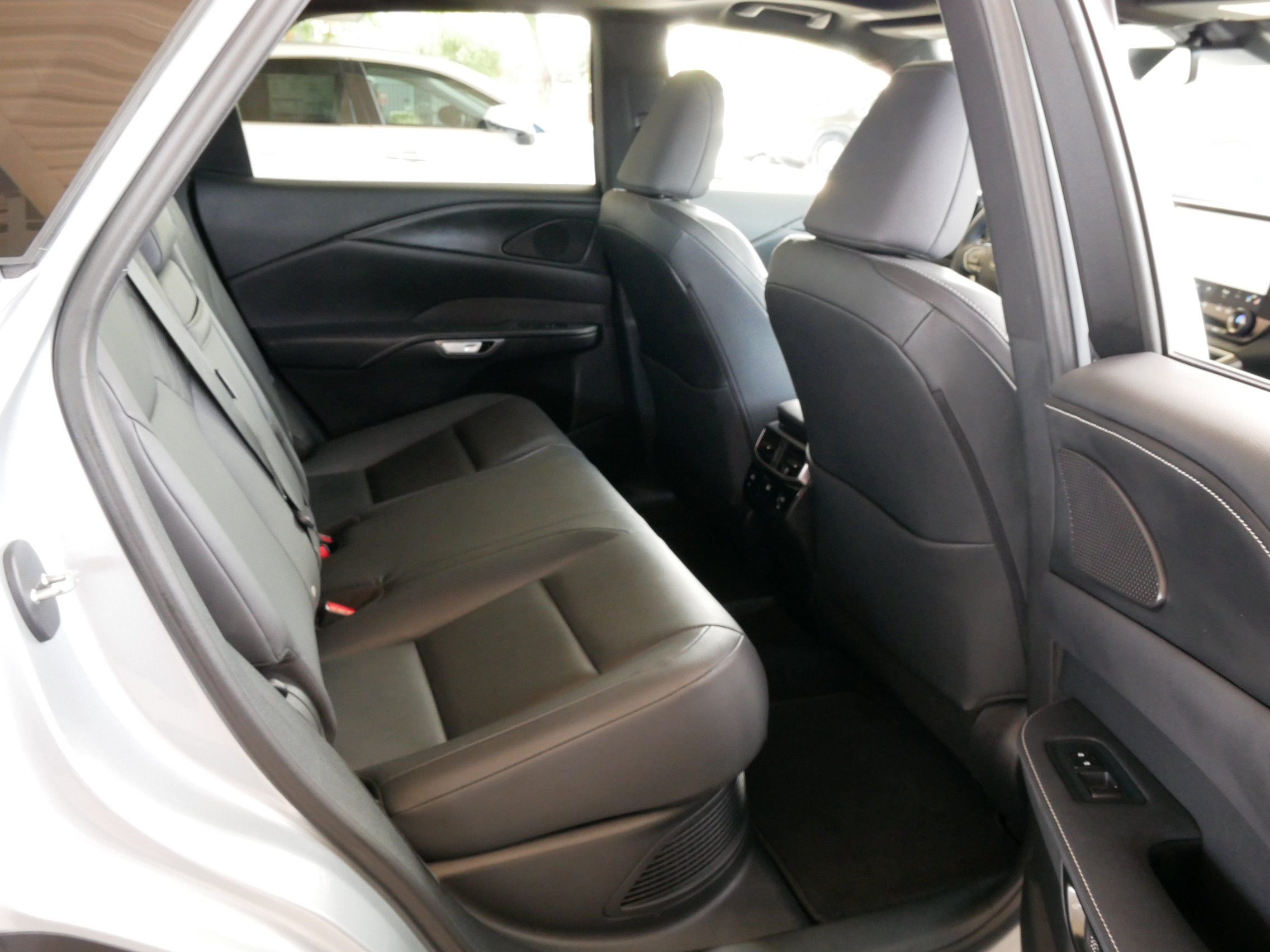 Certified 2025 Lexus RX 350h w/ Convenience Package AWD/4WD image 16