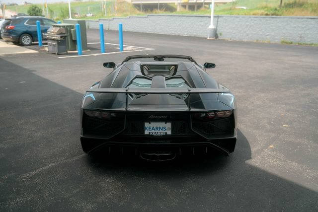 Used 2017 Lamborghini Aventador LP 750-4 Superveloce AWD/4WD image 37