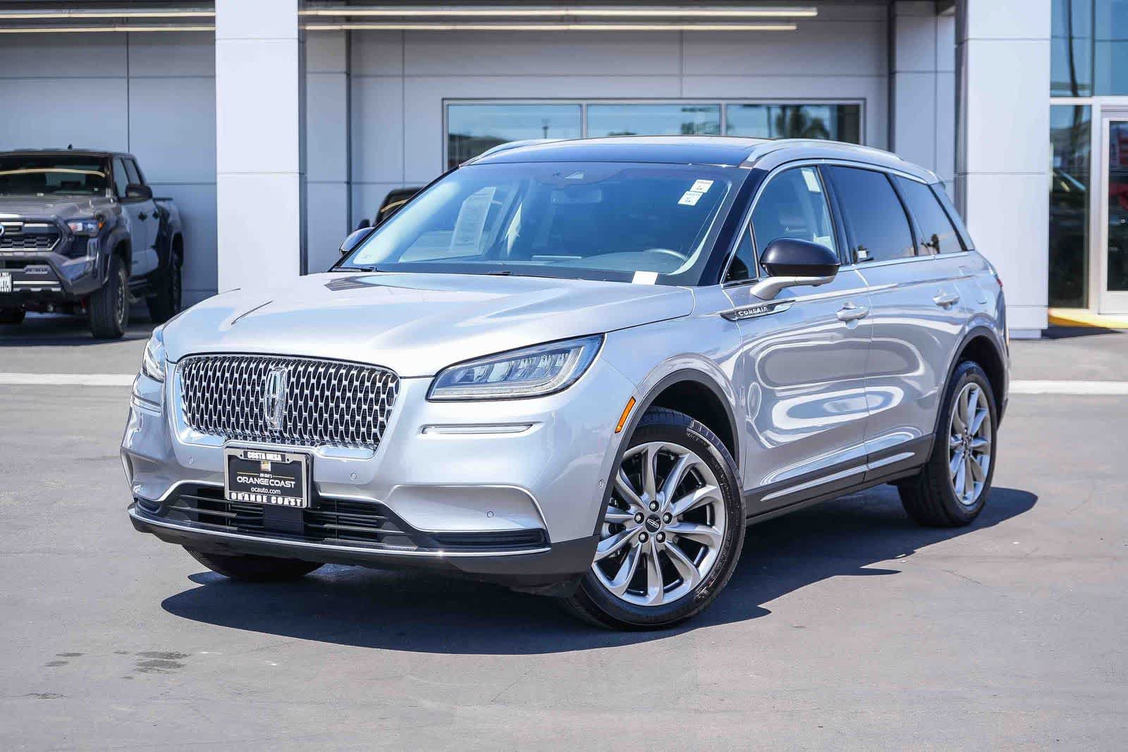 Used 2021 Lincoln Corsair FWD w/ Premium Package image 1