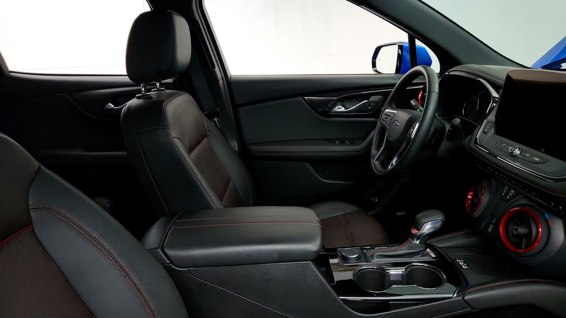 Certified 2024 Chevrolet Blazer RS w/ Enhanced Convenience Package image 24