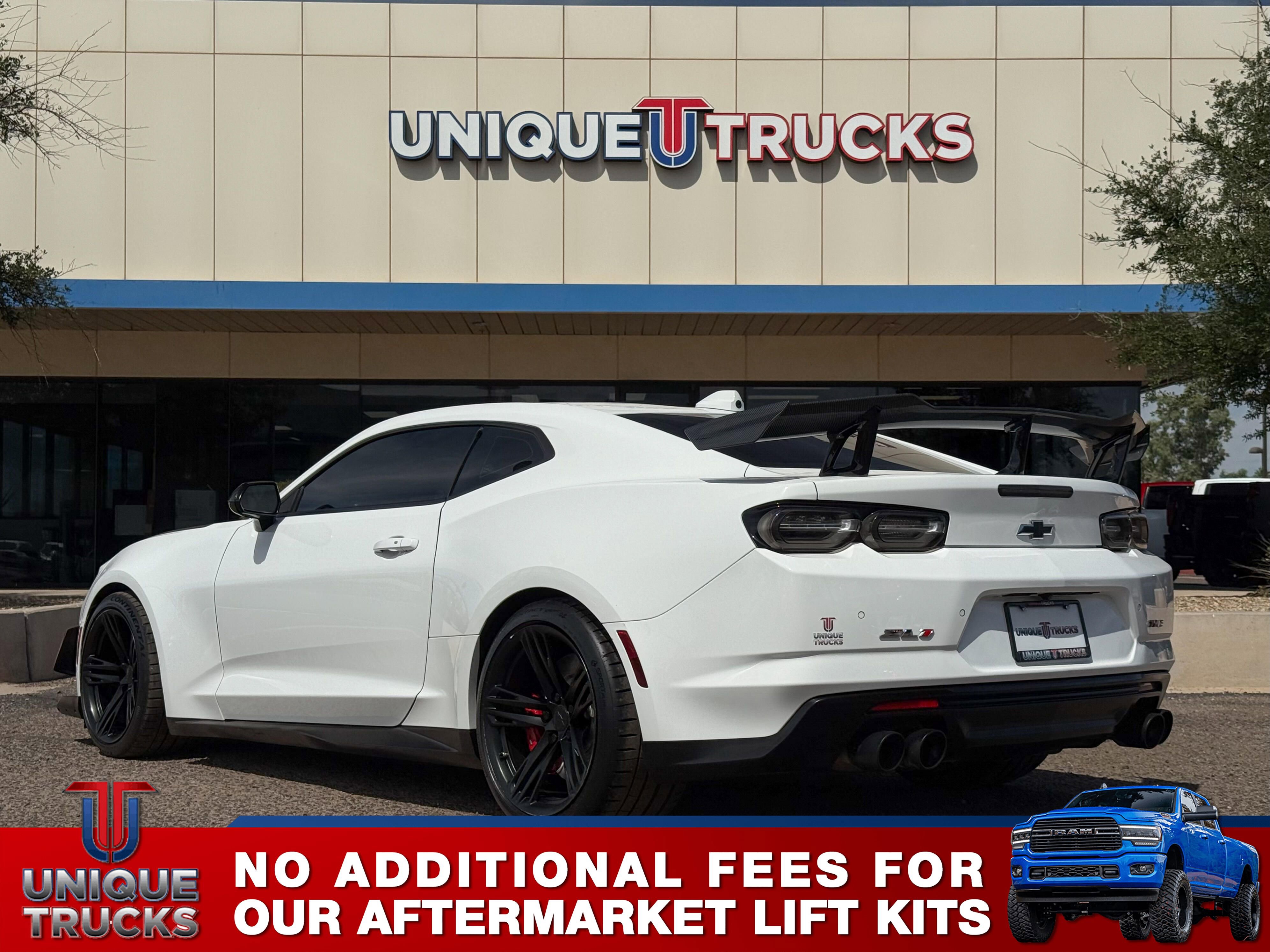 Used 2021 Chevrolet Camaro ZL1 RWD image 10