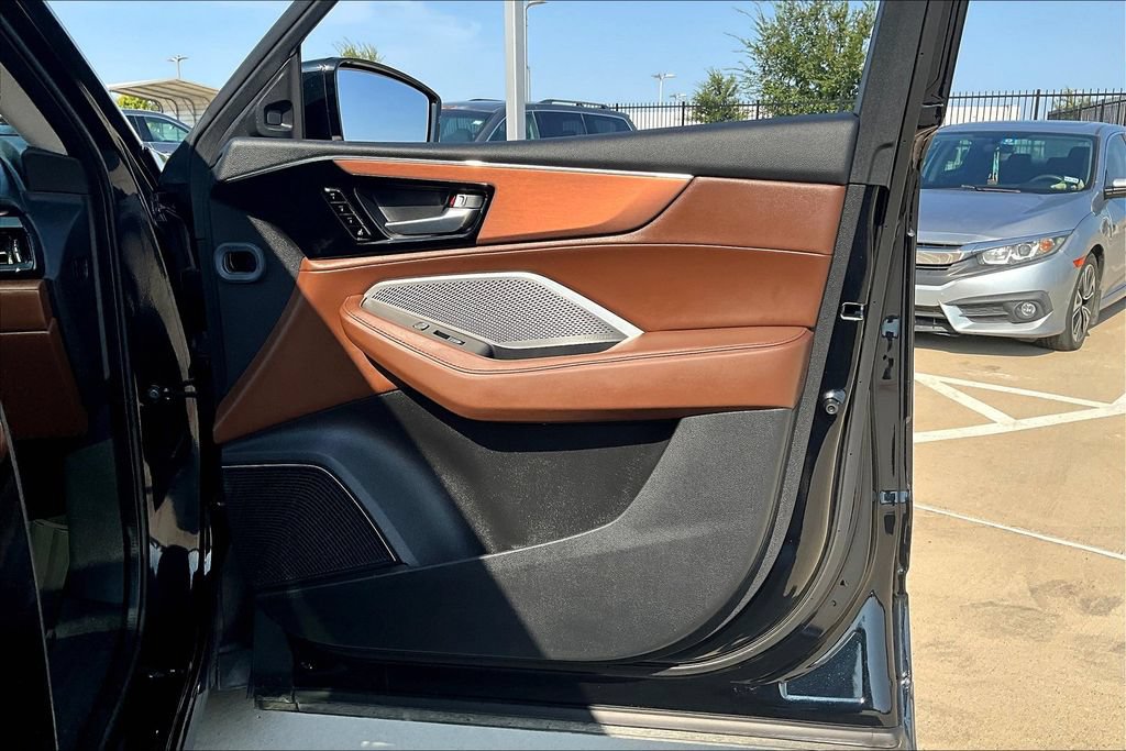 Used 2024 Acura MDX SH-AWD w/ Technology Package image 24