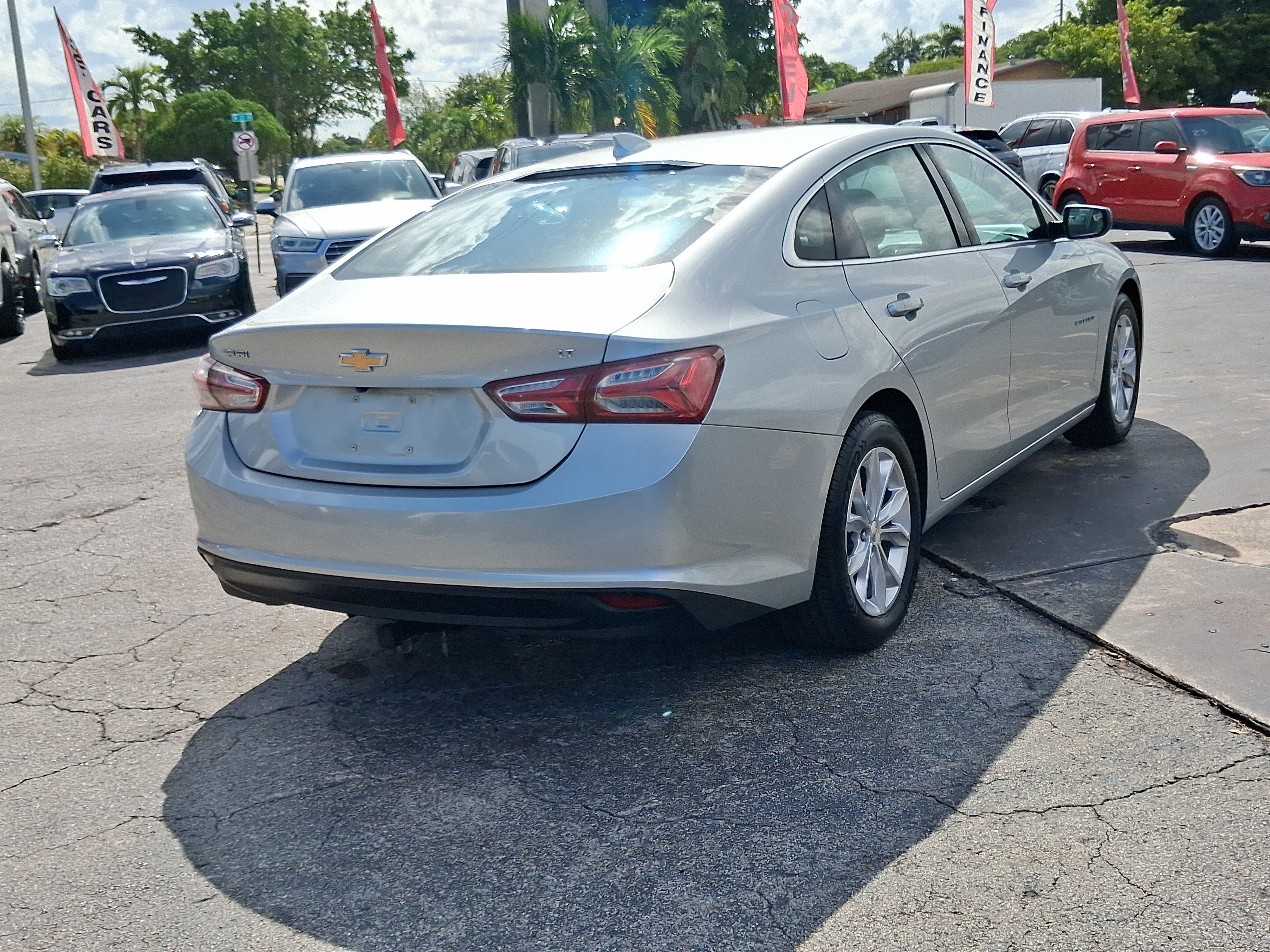 Used 2019 Chevrolet Malibu LT FWD image 5
