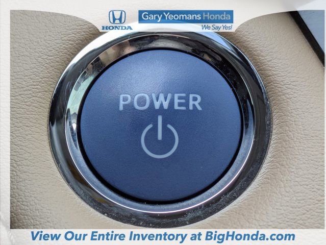 Used 2018 Toyota RAV4 Limited w/ Advanced Technology Package image 35