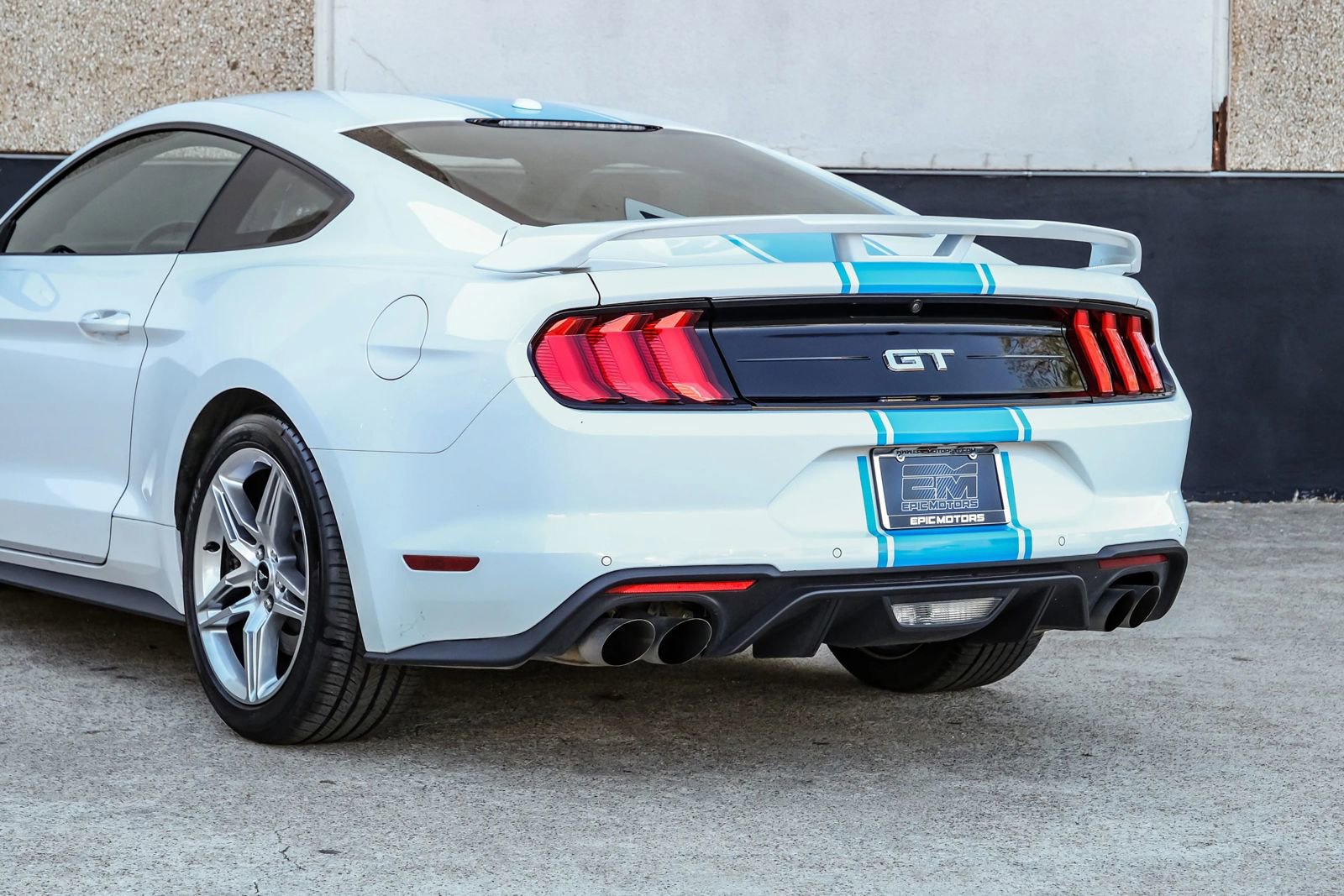 Used 2019 Ford Mustang GT Premium w/ GT Performance Package image 15