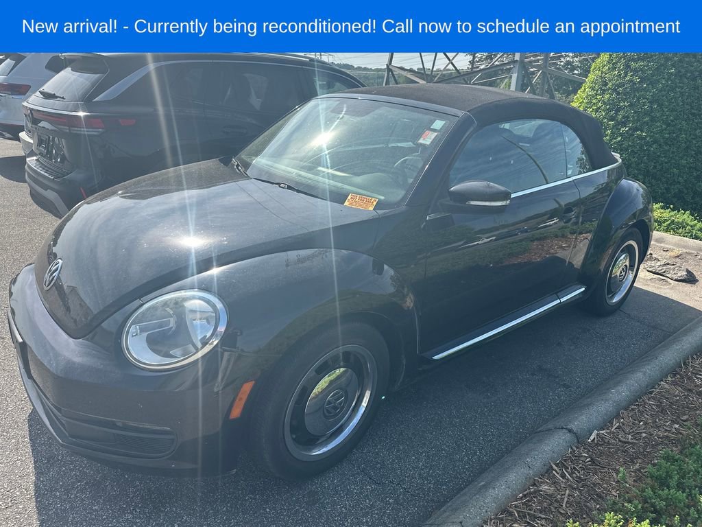Used 2013 Volkswagen Beetle 2.5