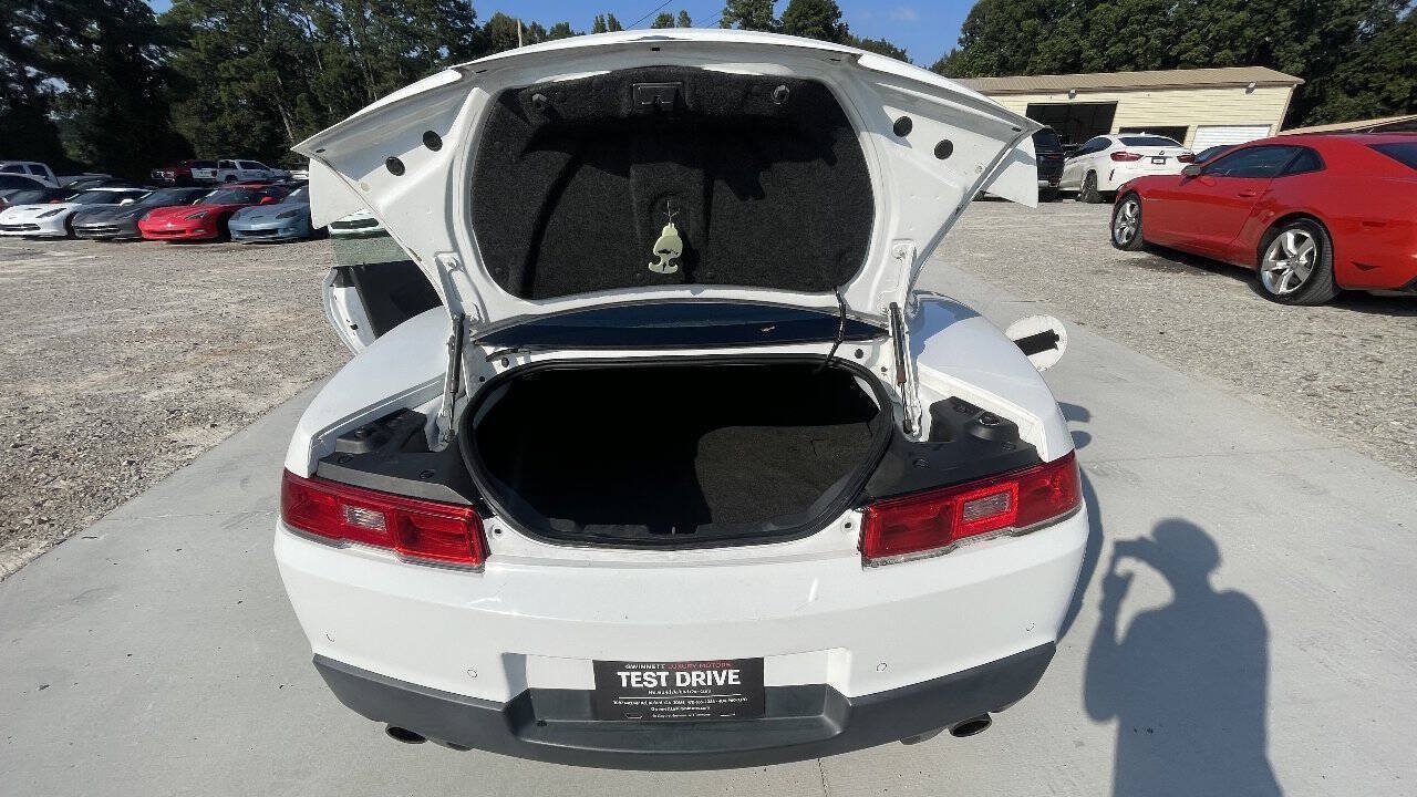 Used 2015 Chevrolet Camaro SS w/ Rear Vision Package RWD image 7