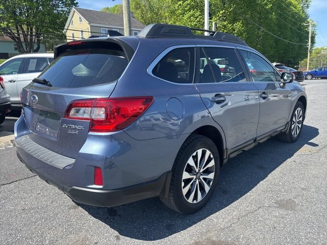 Used 2016 Subaru Outback 3.6R Limited AWD/4WD image 6