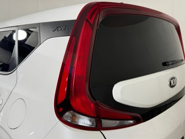 Used 2021 Kia Soul S FWD image 13