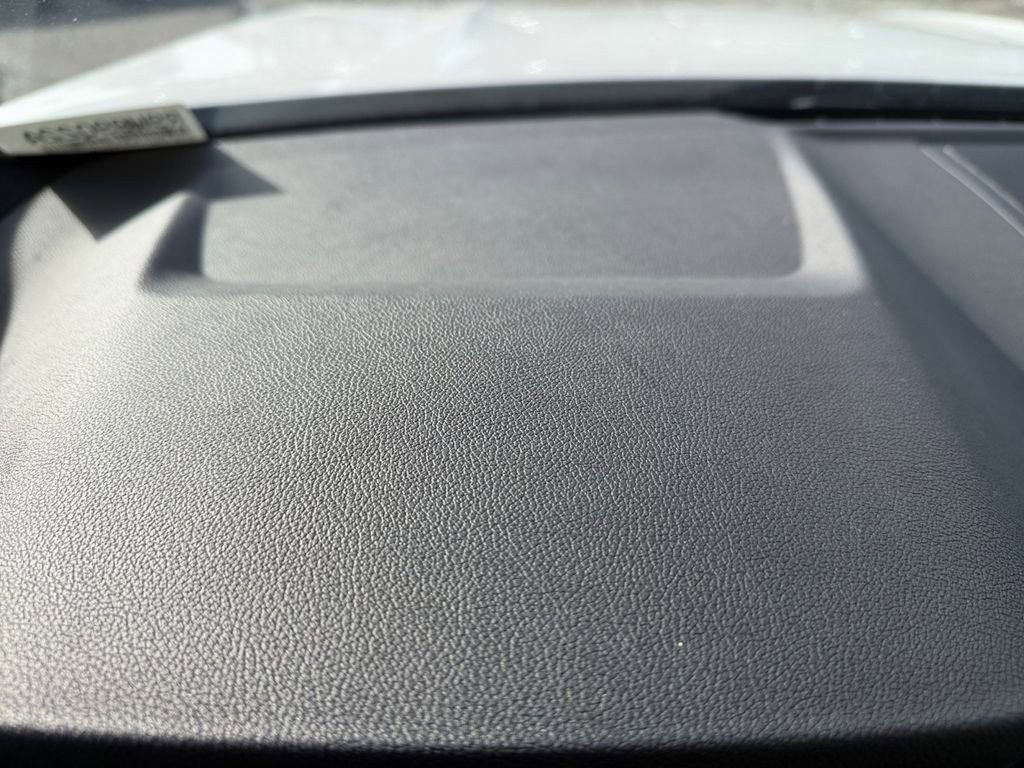 Used 2024 BMW X4 xDrive30i image 25