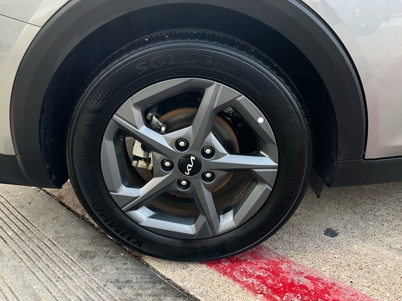 Used 2025 Kia K4 LXS image 9