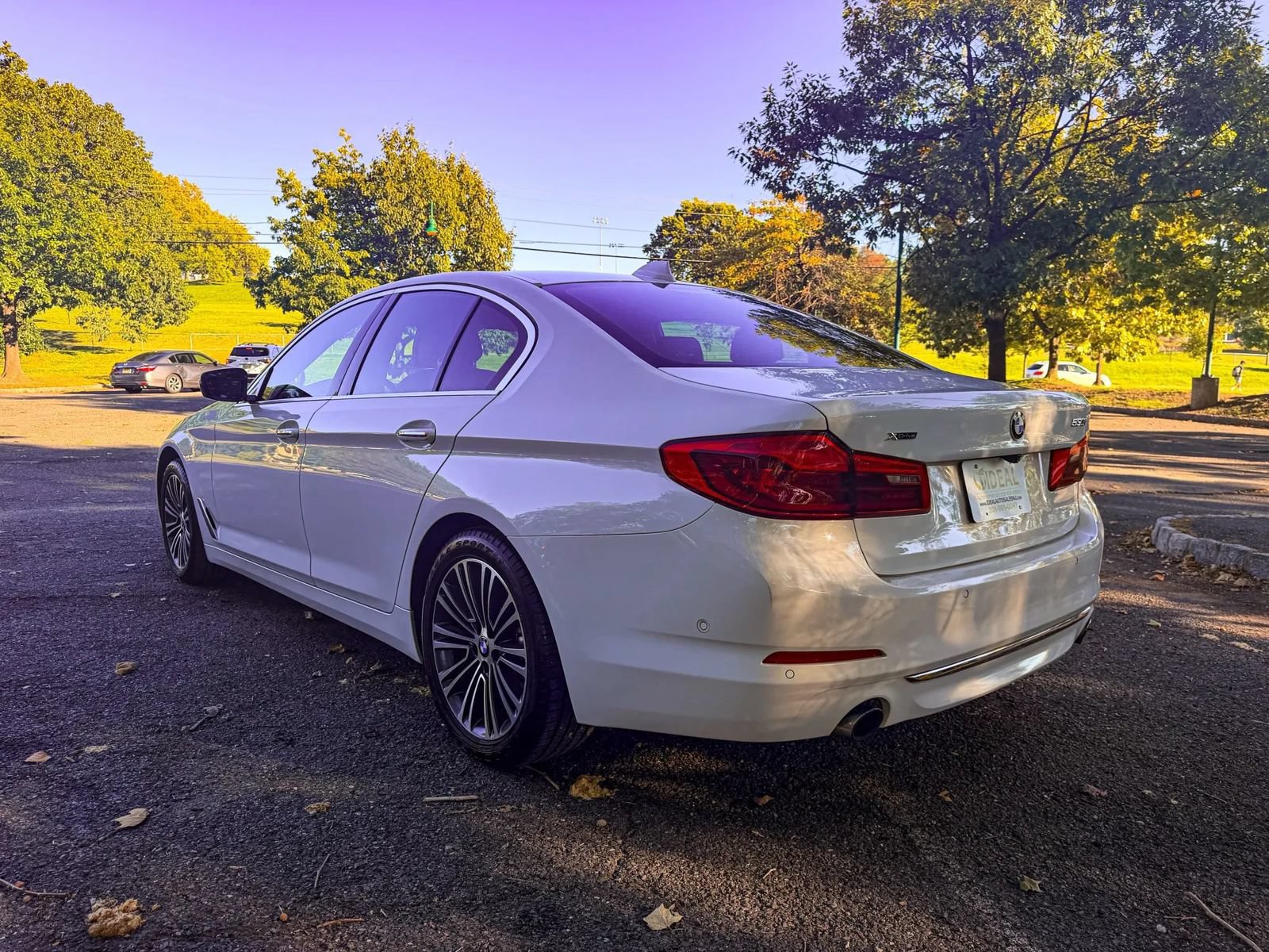 Used 2017 BMW 530i xDrive AWD/4WD image 5