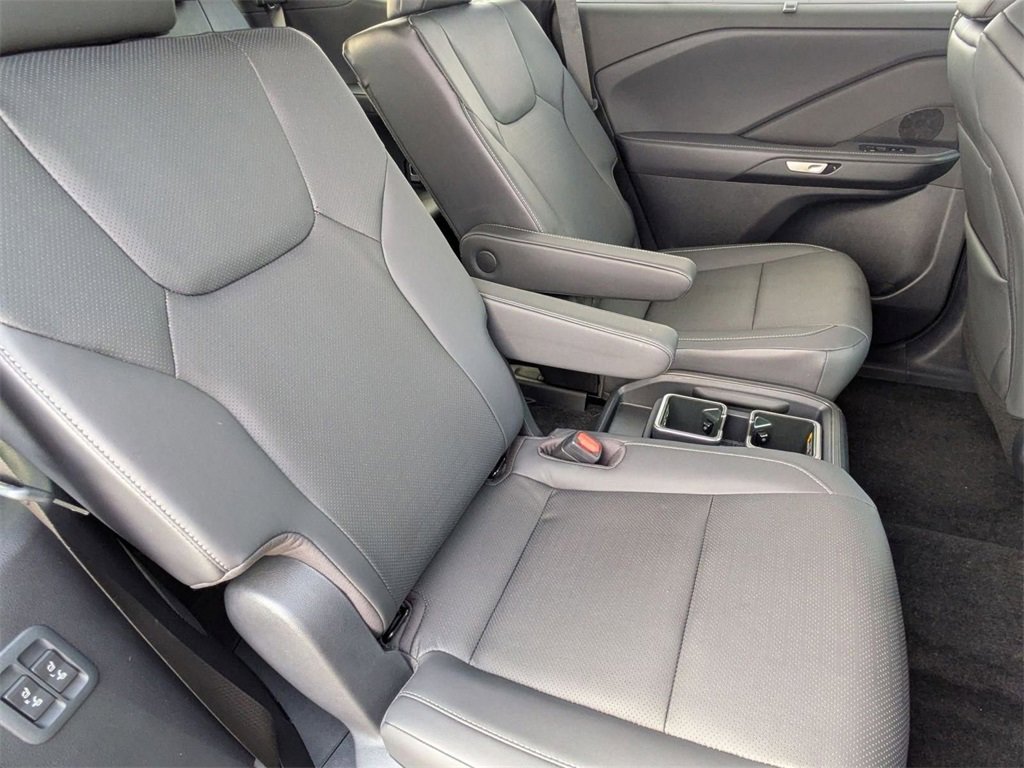 Used 2024 Lexus TX 500h AWD w/ Technology Package image 30