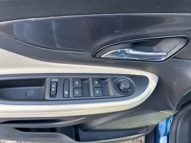 Used 2019 Buick Encore Essence w/ Experience Buick Package image 13