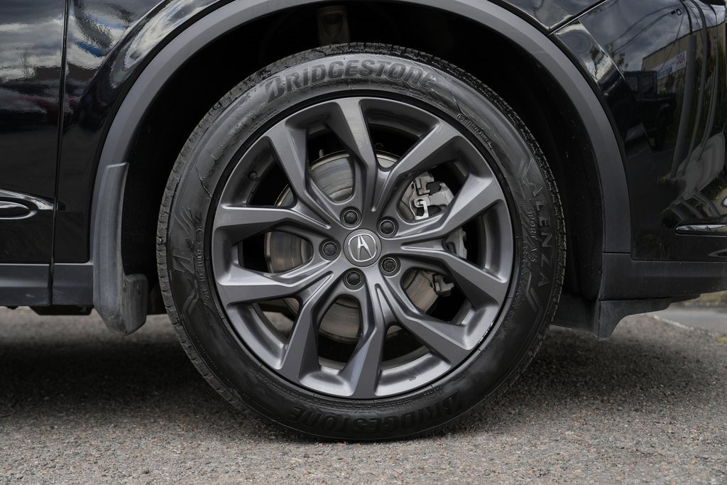 Used 2024 Acura MDX A-Spec image 12