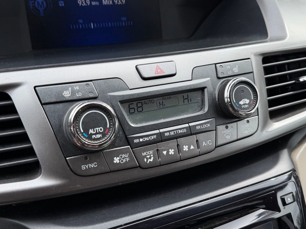 Used 2017 Honda Odyssey EX-L image 19