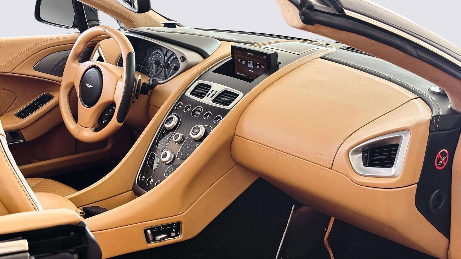 Used 2016 Aston Martin Vanquish Volante image 35