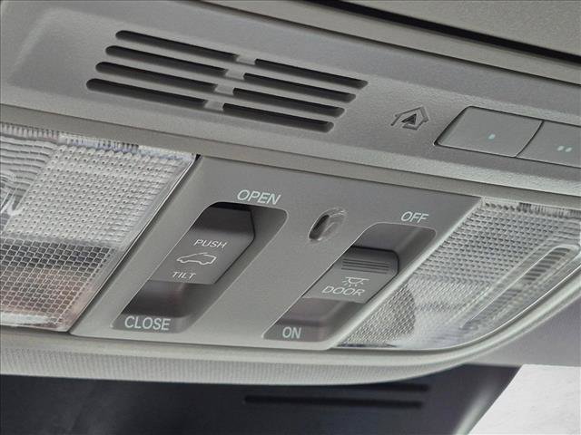 Used 2020 Honda CR-V EX-L image 11