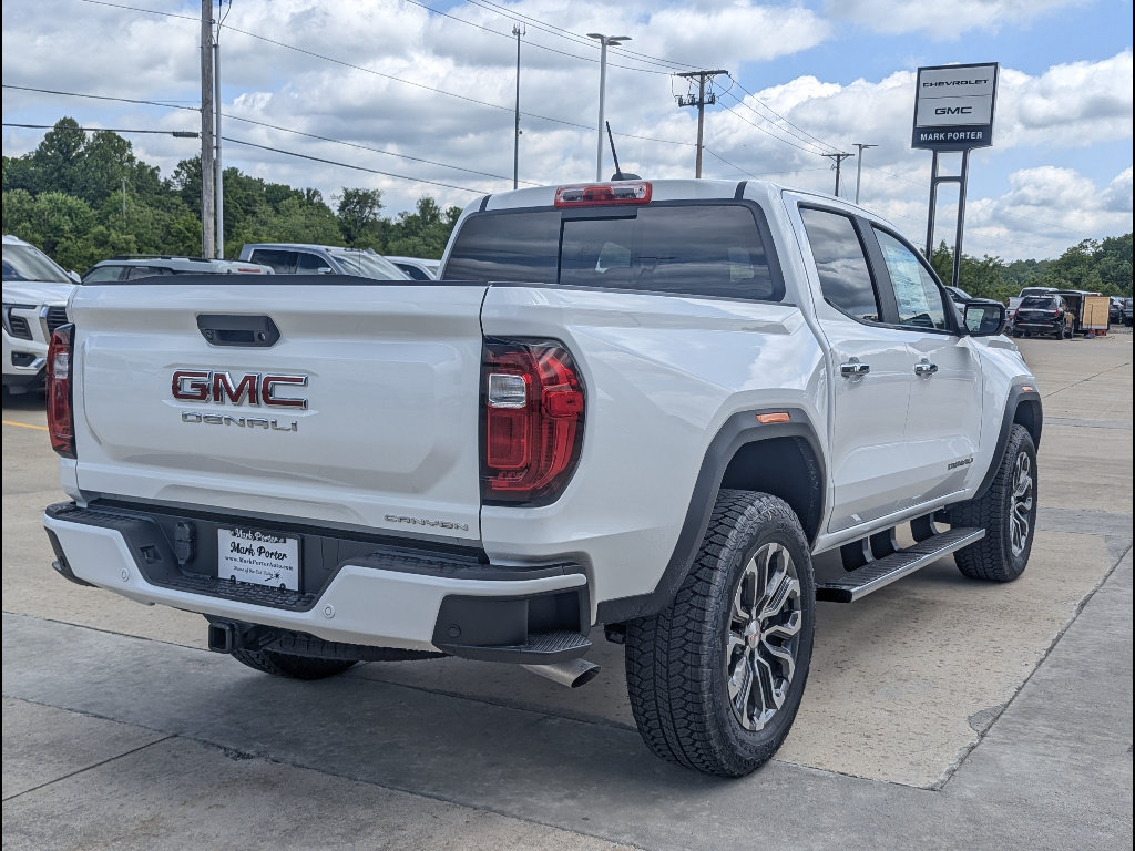 New 2026 GMC Canyon Denali AWD/4WD image 7