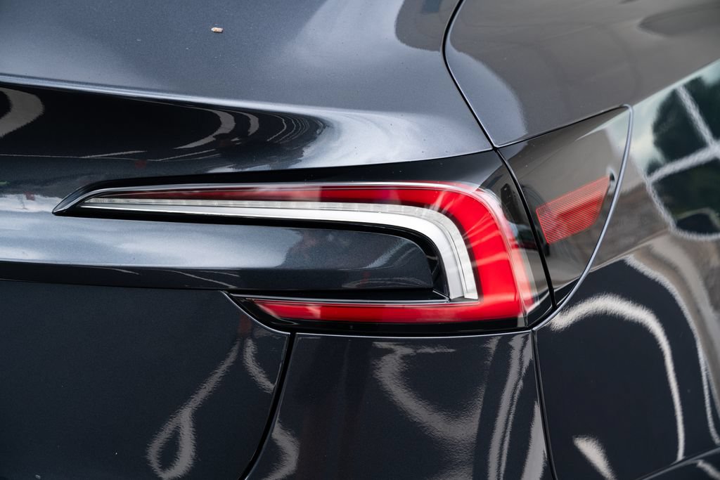 Used 2026 Tesla Model 3 RWD image 10